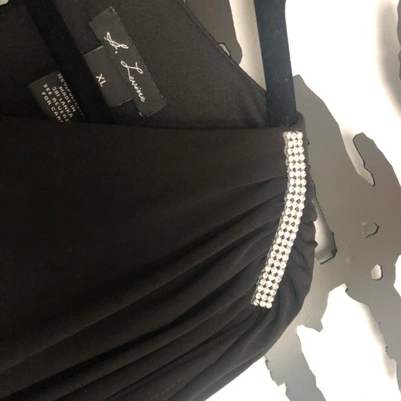 Cold shoulder jumpsuit with bling NWOT - Picture 4 of 8